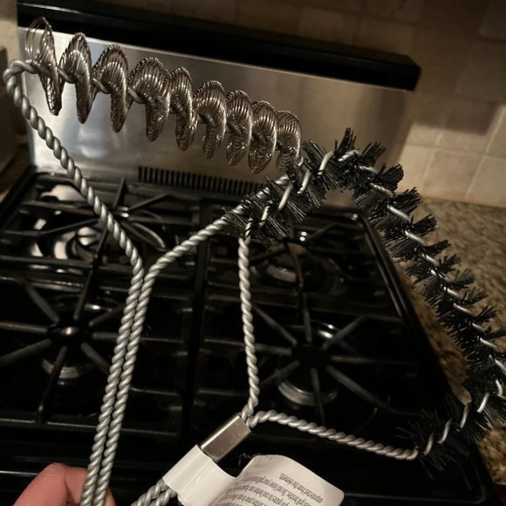 Grill Brushes - One Nylon and One‎ Coiled (New from Our Table) - Picture 2 of 9